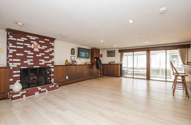 21 Westland Terrace, Haverhill, MA 01830