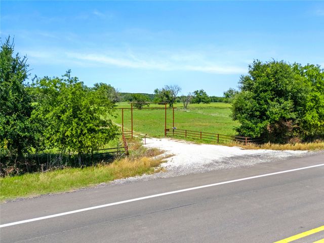 32 ac. 000 Tx-6, Valley Mills, TX 76689