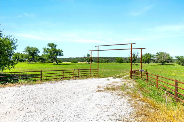 32 ac. 000 Tx-6, Valley Mills, TX 76689