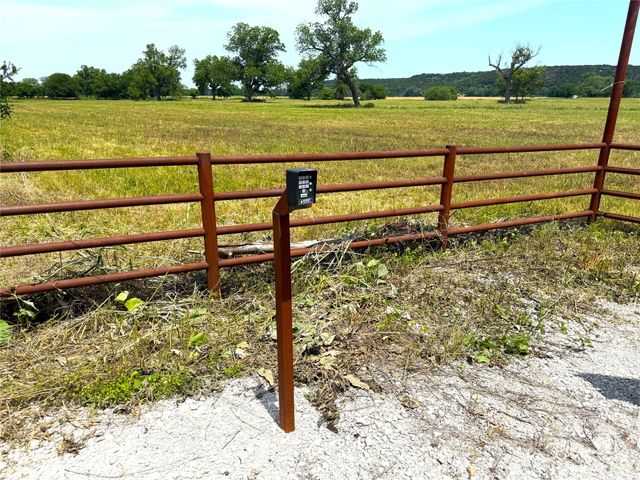 32 ac. 000 Tx-6, Valley Mills, TX 76689