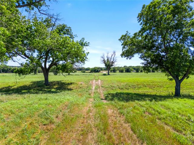 32 ac. 000 Tx-6, Valley Mills, TX 76689