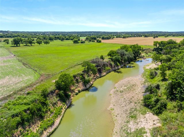 32 ac. 000 Tx-6, Valley Mills, TX 76689