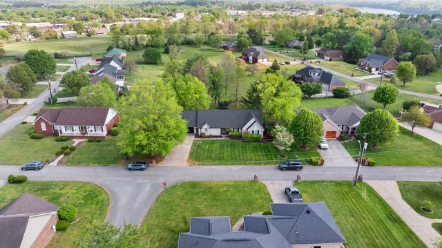98 Wedgewood Drive, Somerset, KY 42503