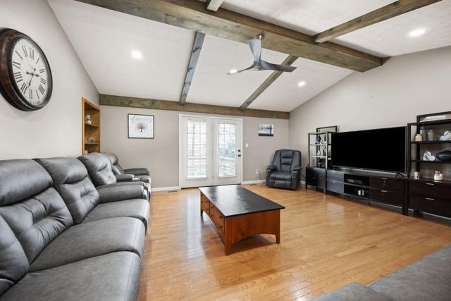 98 Wedgewood Drive, Somerset, KY 42503