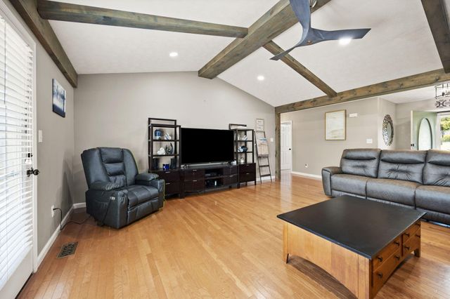 98 Wedgewood Drive, Somerset, KY 42503