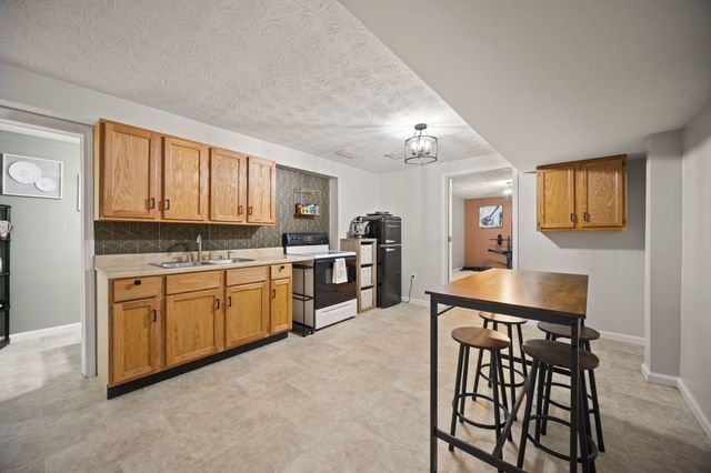 98 Wedgewood Drive, Somerset, KY 42503