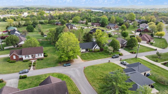 98 Wedgewood Drive, Somerset, KY 42503