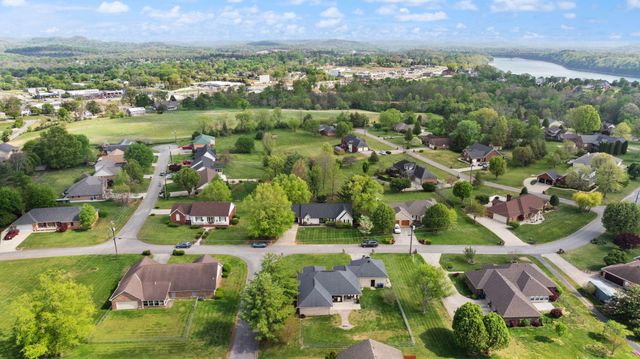 98 Wedgewood Drive, Somerset, KY 42503