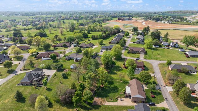 98 Wedgewood Drive, Somerset, KY 42503