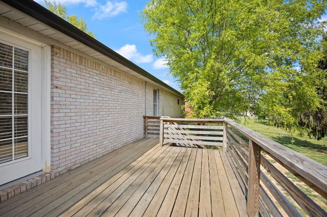 98 Wedgewood Drive, Somerset, KY 42503