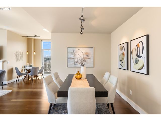 1930 S RIVER Dr 1003, Portland, OR 97201