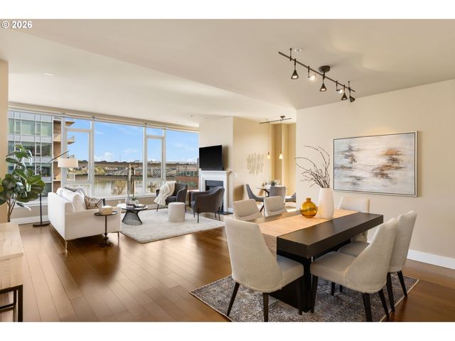 1930 S RIVER Dr 1003, Portland, OR 97201
