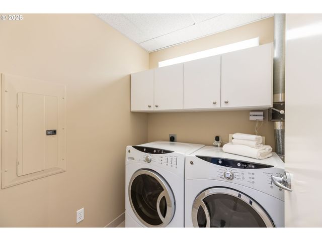 1930 S RIVER Dr 1003, Portland, OR 97201