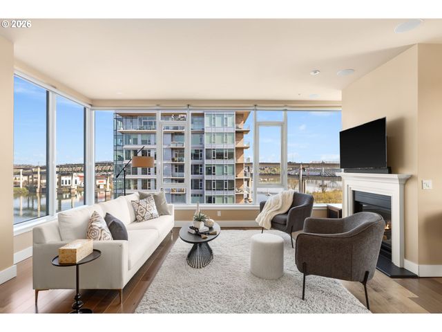 1930 S RIVER Dr 1003, Portland, OR 97201