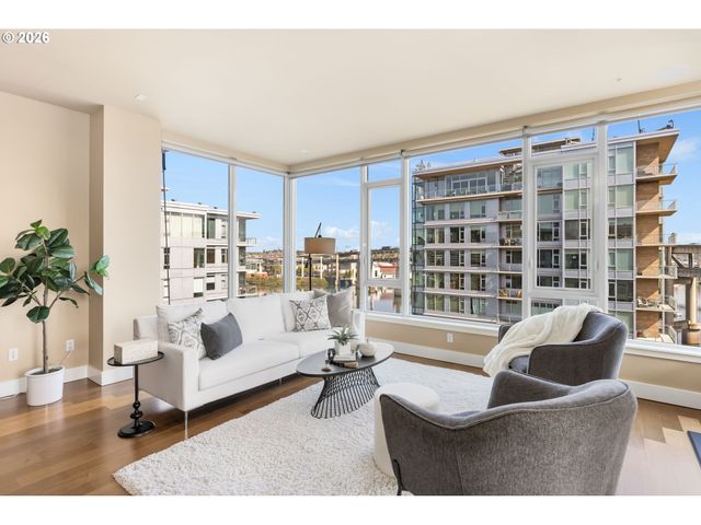 1930 S RIVER Dr 1003, Portland, OR 97201