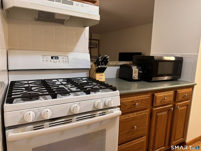 3370 Madison Avenue 2A, Bridgeport, CT 06606