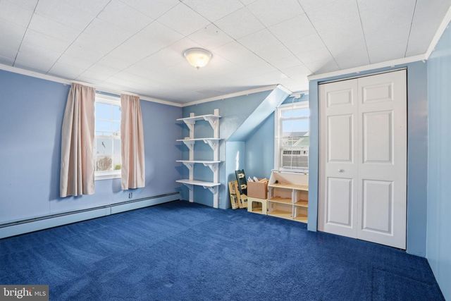 625 HILLCREST AVE, Morrisville, PA 19067