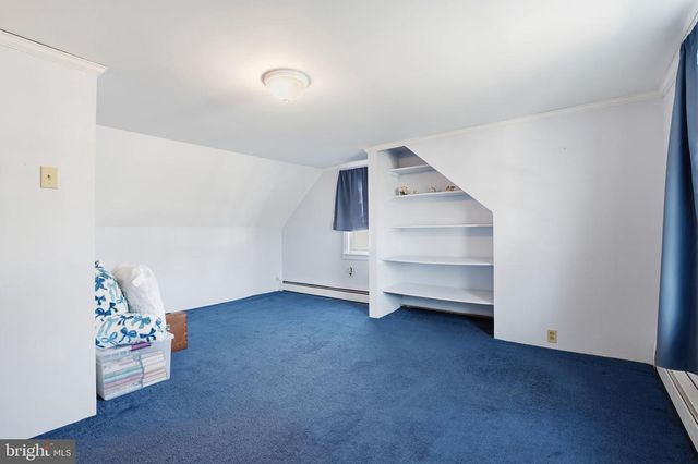 625 HILLCREST AVE, Morrisville, PA 19067