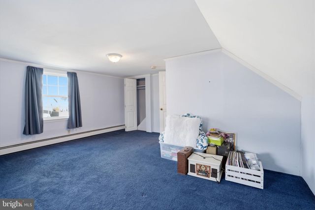 625 HILLCREST AVE, Morrisville, PA 19067