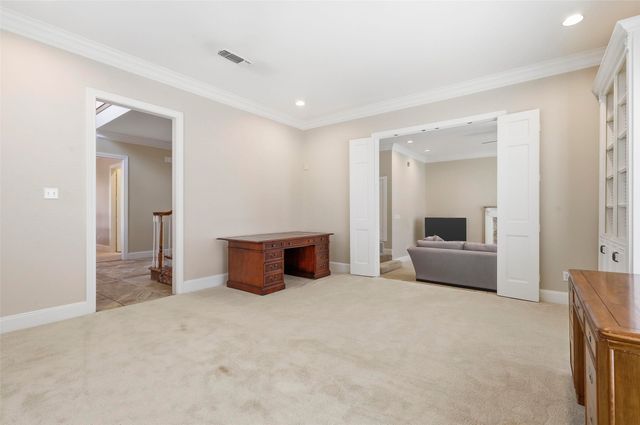 5949 River Bend Drive, Benbrook, TX 76132