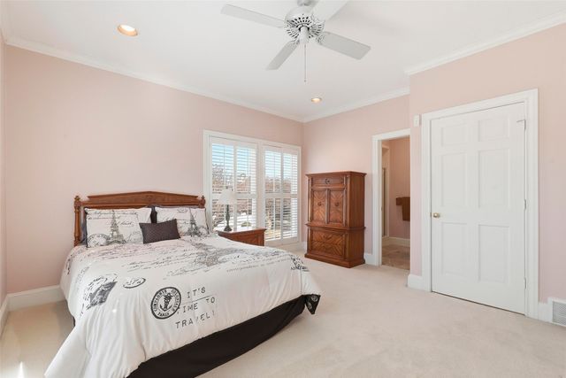 5949 River Bend Drive, Benbrook, TX 76132