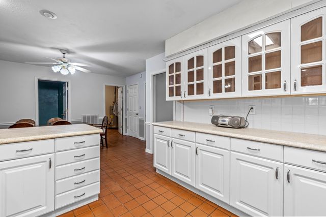 1824 Jackson Point Road, Sewanee, TN 37375