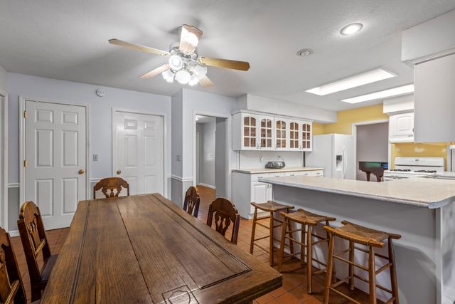 1824 Jackson Point Road, Sewanee, TN 37375