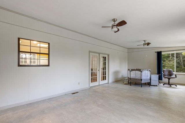 1824 Jackson Point Road, Sewanee, TN 37375
