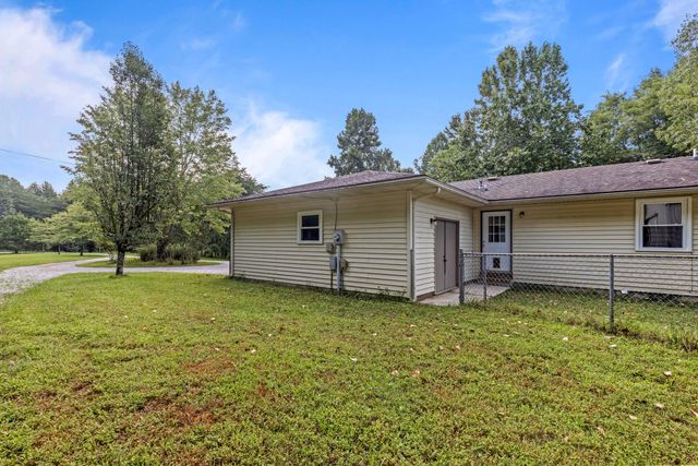 1824 Jackson Point Road, Sewanee, TN 37375