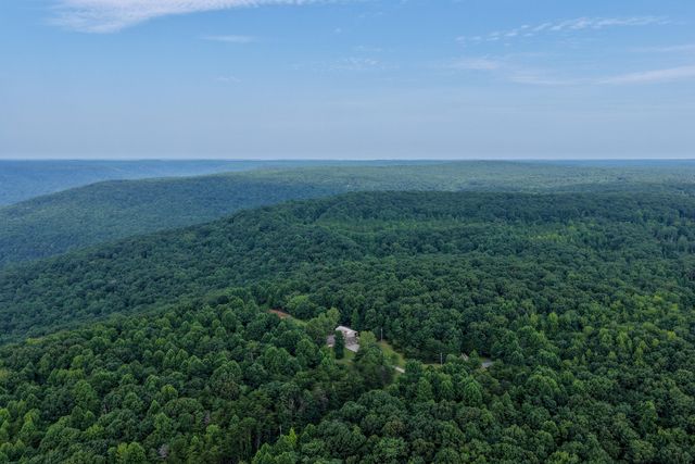 1824 Jackson Point Road, Sewanee, TN 37375