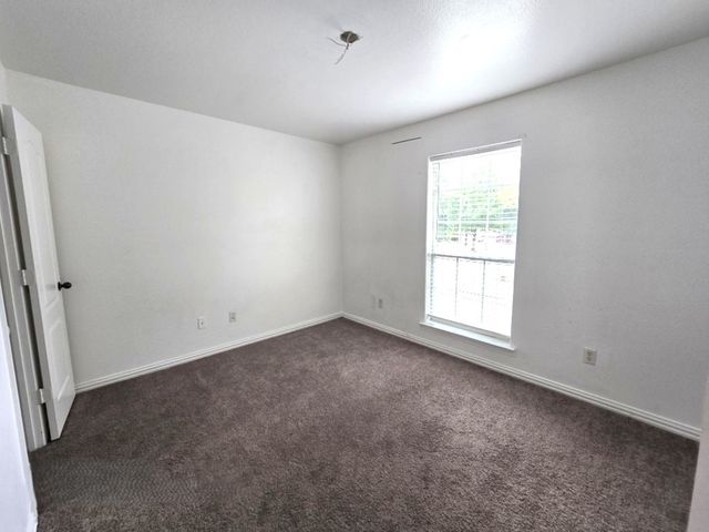 1406 Chancellor Drive, Kaufman, TX 75142