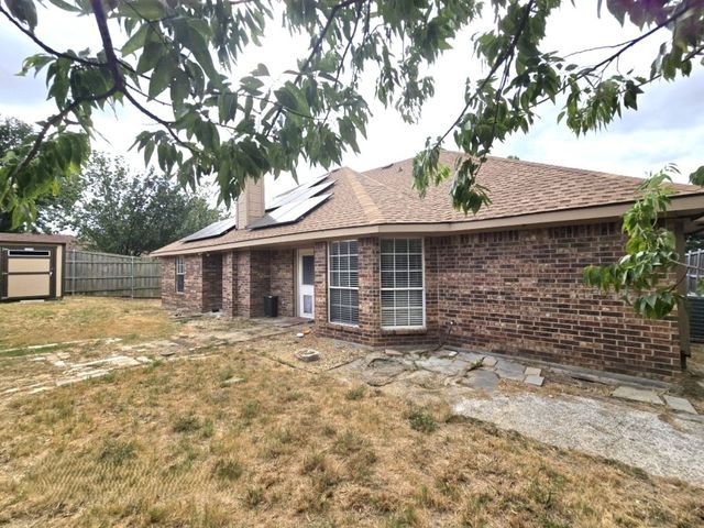 1406 Chancellor Drive, Kaufman, TX 75142