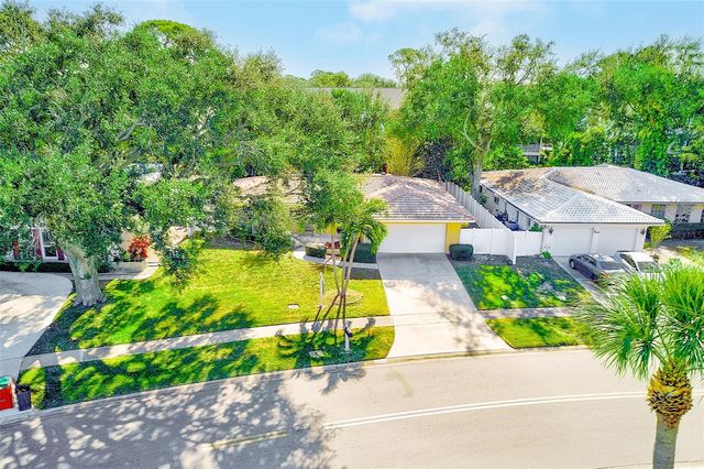 14690 S IMPERIAL POINT DRIVE S, Largo, FL 33774