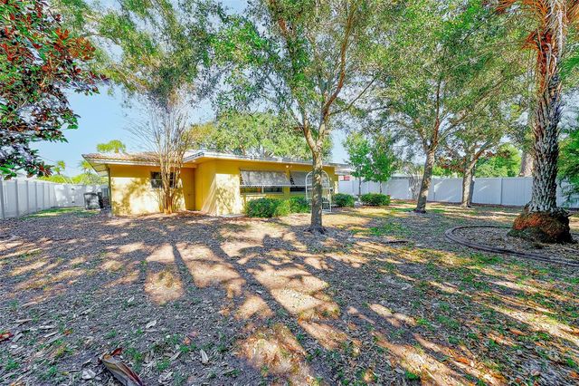 14690 S IMPERIAL POINT DRIVE S, Largo, FL 33774