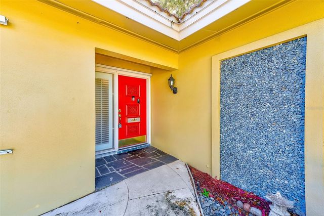 14690 S IMPERIAL POINT DRIVE S, Largo, FL 33774