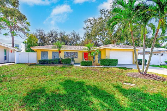 14690 S IMPERIAL POINT DRIVE S, Largo, FL 33774