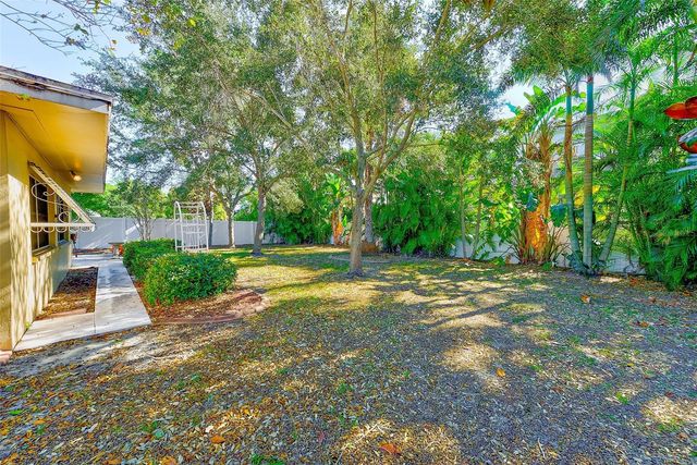 14690 S IMPERIAL POINT DRIVE S, Largo, FL 33774