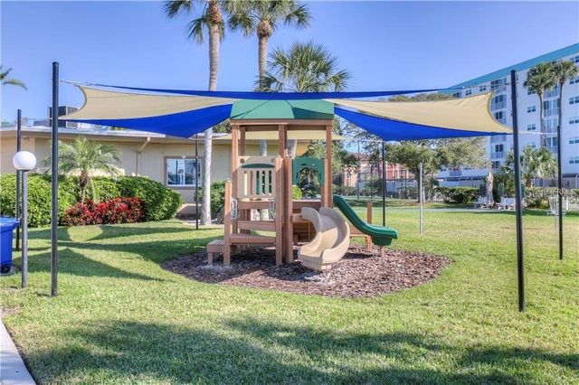 14690 S IMPERIAL POINT DRIVE S, Largo, FL 33774