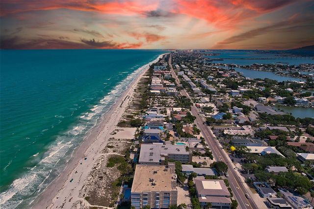 14690 S IMPERIAL POINT DRIVE S, Largo, FL 33774