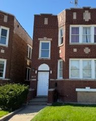 6210 S Claremont Avenue, Chicago, IL 60629