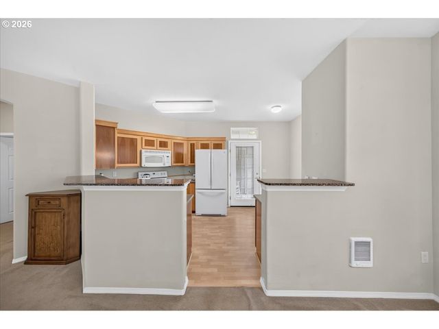 1010 Ne HORIZON Loop 1903, Hillsboro, OR 97124