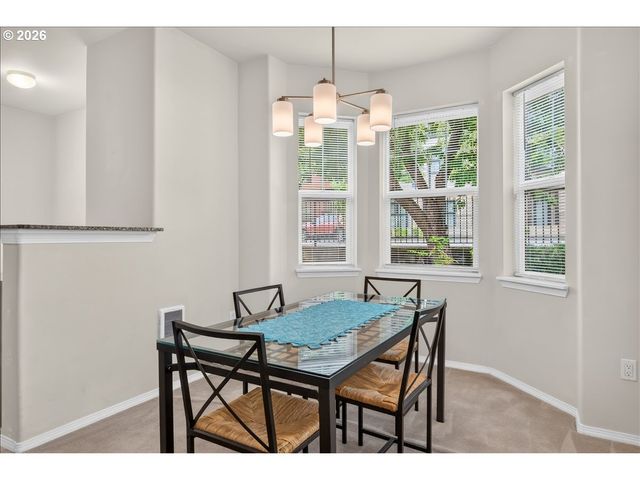 1010 Ne HORIZON Loop 1903, Hillsboro, OR 97124