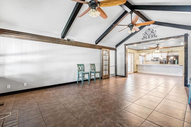 1411 W Sample Avenue, Fresno, CA 93711