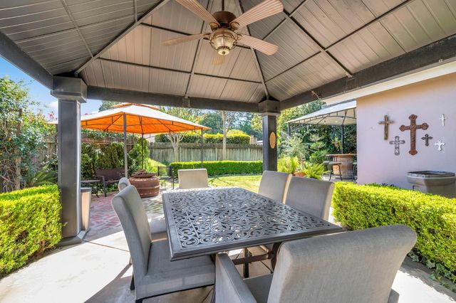 1411 W Sample Avenue, Fresno, CA 93711