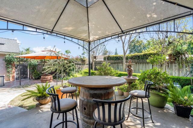 1411 W Sample Avenue, Fresno, CA 93711