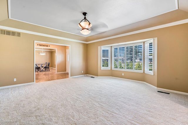 1411 W Sample Avenue, Fresno, CA 93711