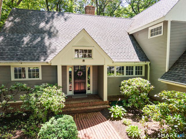 26 Chiltern Street, Farmington, CT 06032