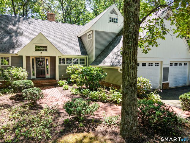 26 Chiltern Street, Farmington, CT 06032