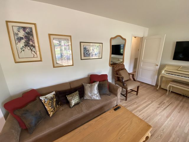 313 Garrett Dr, Nashville, TN 37211