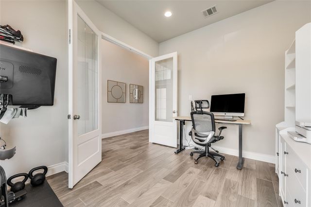 6517 Llano Stage TRL, Austin, TX 78738